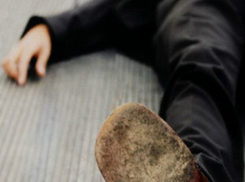 Подаренный детьми смартфон украл у погибшего на улице мужчины подросток-мародер в Ростовской области