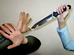 Женщина устроила банкет рядом с истекавшим кровью сожителем в Ростовской области