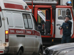 Жильцов многоэтажки в Таганроге экстренно эвакуировали из-за угрозы взрыва