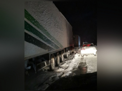 Застрявшая в пробке на трассе М-4 «Дон» беременная женщина родила мальчика