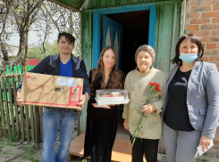 Спасибо за Победу: ГК «Чистый город» поздравил ветеранов с 9 мая