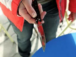 В Ростове возле вокзала трое разбойников ограбили жителя Ставрополя 