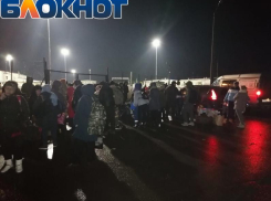 Тысячи беженцев и режим повышенной готовности: что происходит в Ростовской области после начала эвакуации жителей ДНР и ЛНР