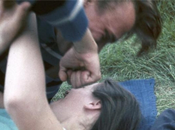 В Ростовской области мужчина из ревности убил жену и изрезал себя