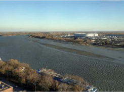 В реке у «Ростов Арены» появился загадочный «остров»