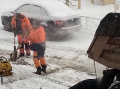 Технологию укладки асфальта в экстремальных погодных условиях продемонстрировали дорожники Ростова
