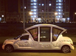 Восхитительная карета для молодоженов потрясла жителей Ростова