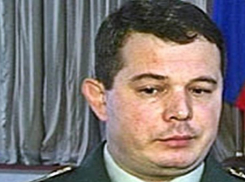 Экс-полицейский получил два года за слежку за женой
