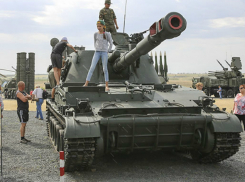 Истребители и «Ночной охотник» ждут посетителей форума «Армия-2018» под Ростовом