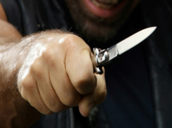 Серию ударов ножом в грудь получил от молодого собутыльника житель Ростовской области