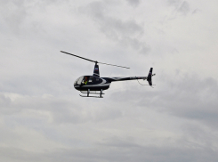 Стрельба и спустившийся с неба спецназ напугали очевидцев в Ростове на видео