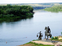 Сточные воды сливало в Дон городское предприятие 