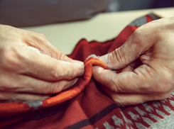 В Ростовской области мужчина подозревается в смертельном избиении своей 88-летней бабушки
