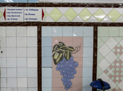 Власти Ростова рассказали, когда отремонтируют мозаику в подземном переходе на Центральном рынке 