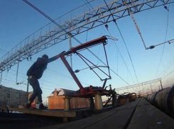 Чернокожая студентка после селфи на электровозе в Ростове три дня умирала мучительной смертью