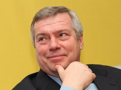 Губернатор Василий Голубев отпраздновал день рождения