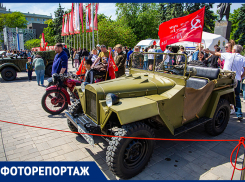 Музыка, танцы, выставки техники: показываем, как прошли праздничные гулянья в Ростове