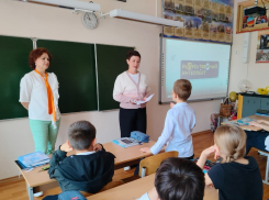 Ростовские школьники освоили ИИ-агентов на «Уроке цифры» от Сбера