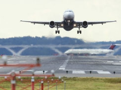 В ростовском аэропорту отменили рейс из Москвы и задержали из Ташкента