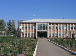 В Ростове будут судить сотрудника ГУФСИН, который возил заключённого на свидания