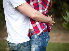 Жительница Шахт пошла в полицию после того, как  дочь-семиклассница вступила в интимные отношения 