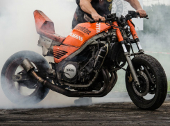 Страшную бессонницу ростовским роженицам устроили безбашенно рычащие мотоциклисты