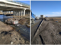 Под Ростовом скончался водитель автомобиля, который упал с моста в реку
