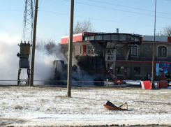 За несколько километров было слышно мощный взрыв, который произошел на заправке под Ростовом