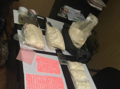 Ростовские полицейские задержали новгородца с «подарком» для местных наркоманов