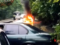 В Ростове мужчина случайно сжег свою машину