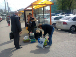 Опасными молоком и сметаной «угощали» уличные продавцы жителей Ростова