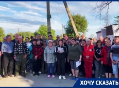«Состоит из грязи и земли»: дончане не могут пользоваться единственной дорогой из-за некачественного ремонта