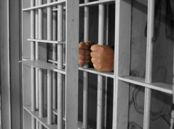 Ленинский суд донской столицы продлил заключение основателя ростовского банка