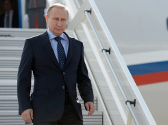 Президент России Владимир Путин прибыл в Ростов-на-Дону