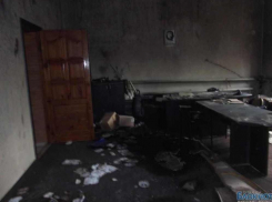 Первые фото из сгоревшего офиса «Справедливой России» 