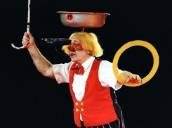 С легендарным комиком Олегом Поповым жители донской столицы простятся 7 ноября 