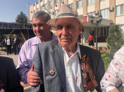 В Ростовской области ветерану вручили орден спустя 75 лет