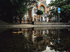 В Ростове полицейский за взятку в 1 млн рублей отделался штрафом