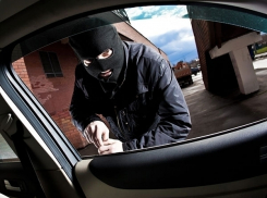 Угон иномарки инженера в Ростовской области совершил юный рецидивист