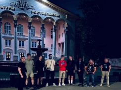 В Ростове на Сельмаше жители стали патрулировать улицы после жалоб о нападении на девушек