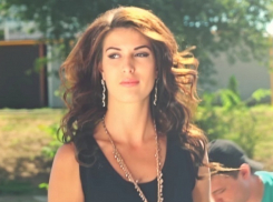 Одна из самых красивых студенток России снялась в клипе рэпера из Ростовской области