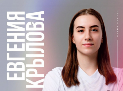 День рождения празднует правая крайняя «Ростов-Дона-3» Евгения Крылова