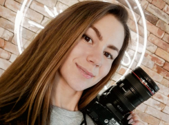«Съёмка на фоне свободной стены». Фотосессия в условиях самоизоляции – это реально