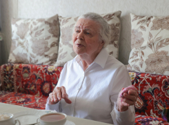 Власти Ростовской области поздравили 102-летнюю участницу войны с Днем Победы