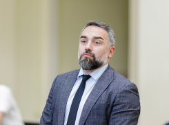 Ростовский сити-менеджер Логвиненко при представлении нового главы района Киладзе назвал неизвестный город