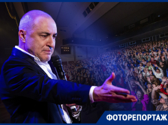 «Юбилей маэстро»: в Ростове с аншлагом прошел концерт «Хора Турецкого»