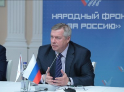 Вместо ремонта дороги на Волгодонск власти в августе снова займутся дорогой в аэропорт «Платов»