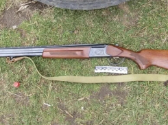 Дончанин попытался застрелить знакомого из охотничьего ружья, но потерпевший успел увернуться
