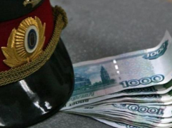 За дачу взятки в 100 тысяч рублей жителя Ростовской области осудили на четыре года