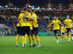 ФК «Ростов» прервал серию поражений и одержал первую победу в РПЛ